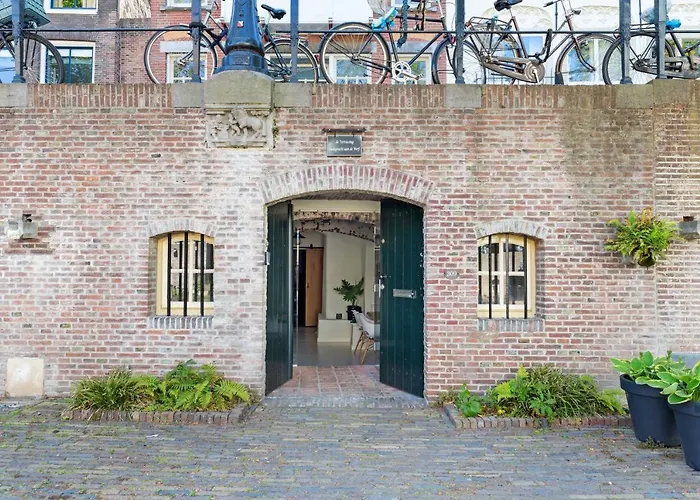De Verrassing Aan De Werf