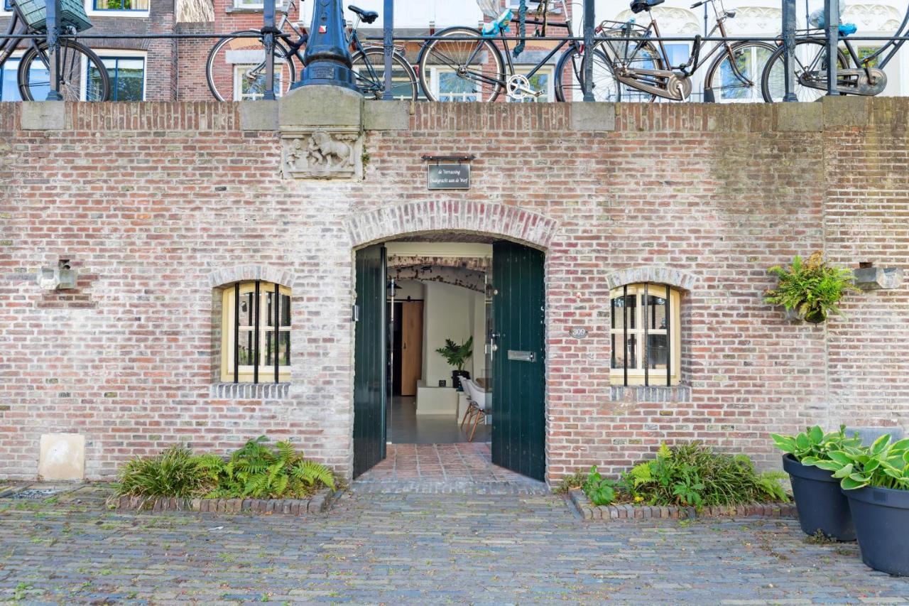 De Verrassing Aan De Werf